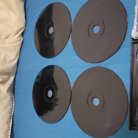 FINAL FANTASY VIII - Picture 4 of 4